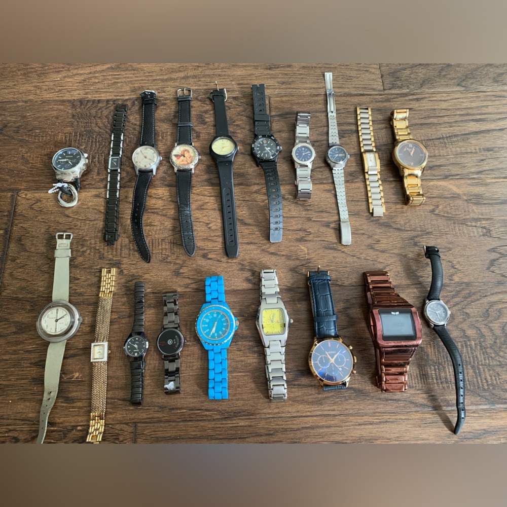 ASSORTED WATCHES BUNDLE